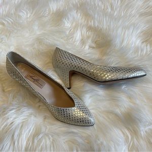 Amalfi Pillow Olivia Vintage Heels